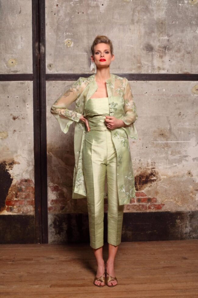 COLLECTION-ETE-14-48-VENUS-TULIPES-VERT-CELADON-CEPIA-OSIRIS-zoom