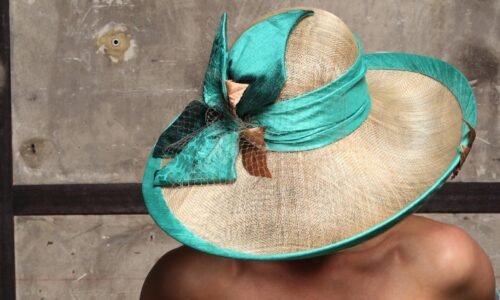Capeline chic pour cérémonie avec noeud en soie FANNY Mint