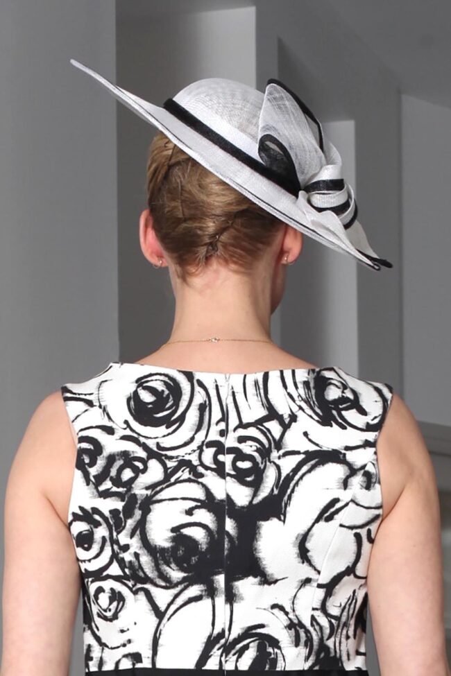 Chapeau1067-Ete-2020-lisbonn-pique-coton-noir-blanc03-zoom Chapeau1067-Ete-2020-lisbonn-pique-coton-noir-blanc03-zoom