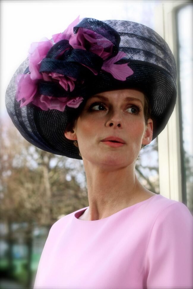 E16-LITCHI-YSE-ROSE-PORTRAIT-zoom