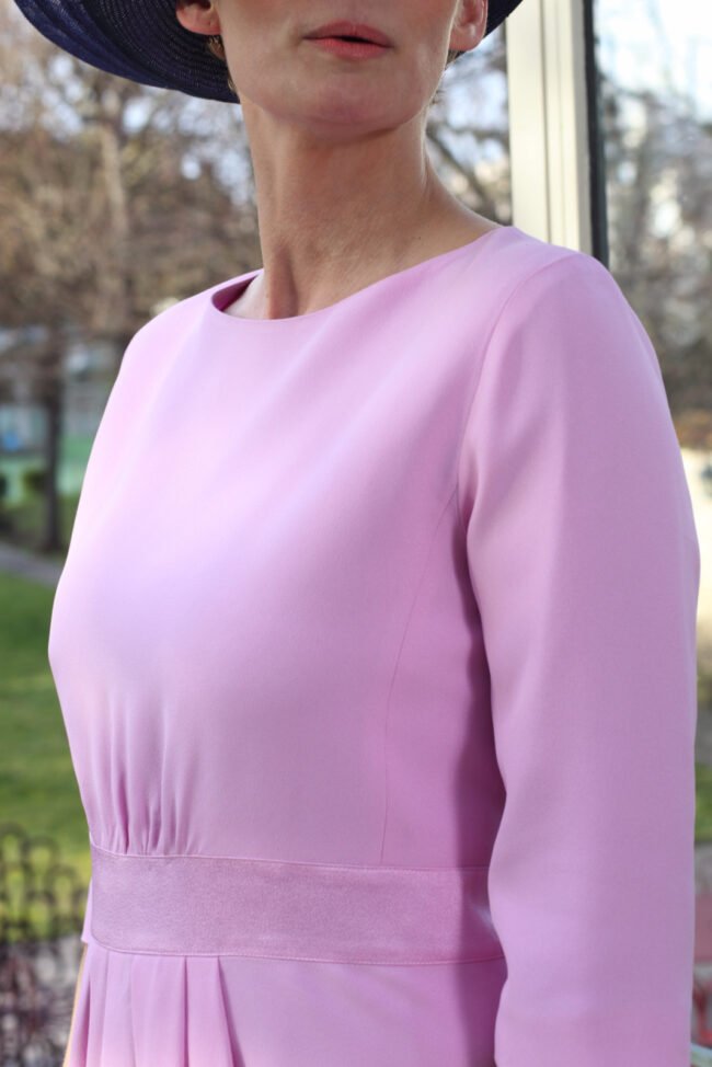 E16-LITCHI-YSE-ROSE-PORTRAIT-zoom E16-LITCHI-YSE-ROSE-PORTRAIT-zoom