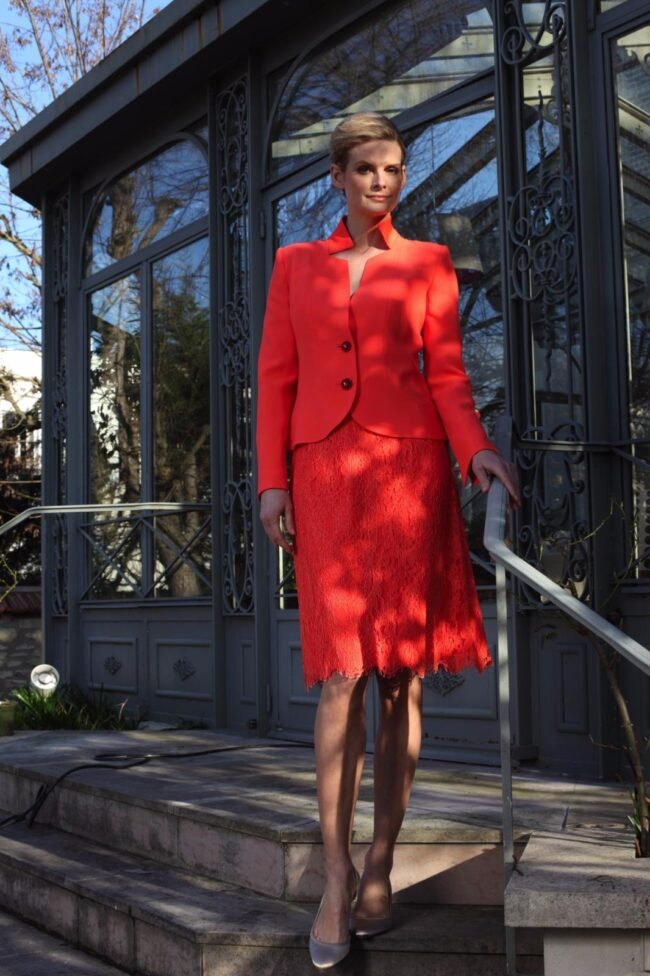 E16-NOT-YSE-CLEM-zoom E16-NOT-YSE-CLEM-zoom