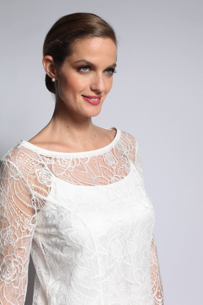 E18-AZZ-BAKER-BLANCHE-COP-4-zoom E18-AZZ-BAKER-BLANCHE-COP-4-zoom