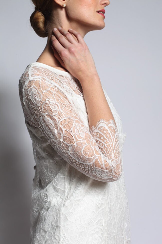 E18-AZZ-BAKER-BLANCHE-COP-8-zoom E18-AZZ-BAKER-BLANCHE-COP-8-zoom