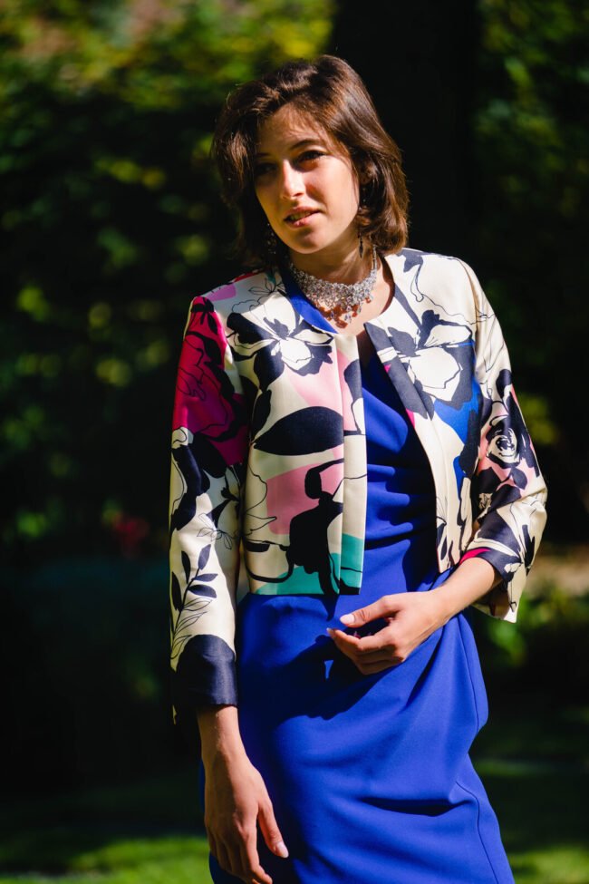 E25-THERESE-AKOLA-AQUA-MARINE-MAJORELLE-ALIX02-zoom E25-THERESE-AKOLA-AQUA-MARINE-MAJORELLE-ALIX02-zoom