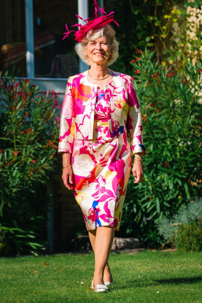 E25-THERESE-AKOLA-MAGENTA-MARINE-AKOLA-ELISABETH07-zoom E25-THERESE-AKOLA-MAGENTA-MARINE-AKOLA-ELISABETH07-zoom