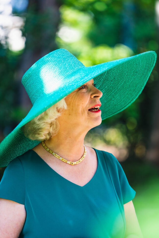 E25-THERESE-AKOLA-MAGENTA-MARINE-FEZ-JADE-ELISABETH04-zoom E25-THERESE-AKOLA-MAGENTA-MARINE-FEZ-JADE-ELISABETH04-zoom