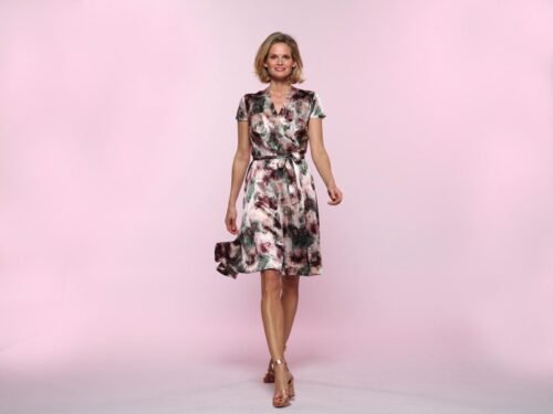 Eté 2015 - ROBE PORTEFEUILLE FRANCES EN SATIN IMPRIMÉ