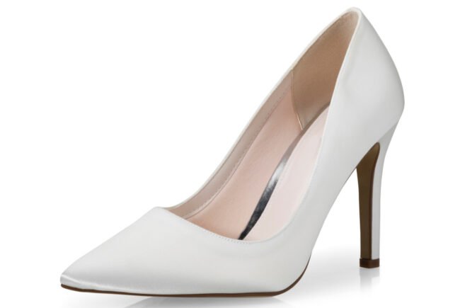 Fergy-Ivory-Satin-1-zoom Fergy-Ivory-Satin-1-zoom