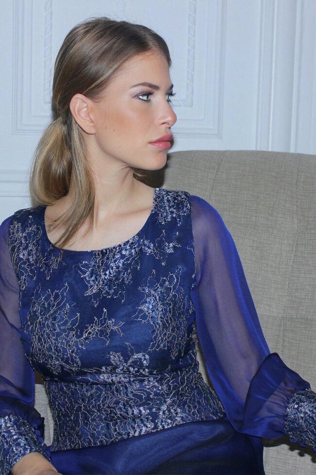 INDIGO-E23-THEME-MEKONG-ROBE-ABIGAIL05-zoom INDIGO-E23-THEME-MEKONG-ROBE-ABIGAIL05-zoom