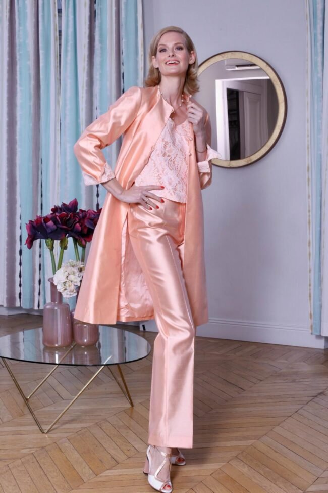 PV-2021-TREVISE-DOMINO-REBECCA-CZAR-ABRICOT03-zoom PV-2021-TREVISE-DOMINO-REBECCA-CZAR-ABRICOT03-zoom