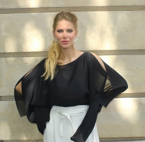 zz Tailleur veste 3/4 perlée et pantalon rond fluide