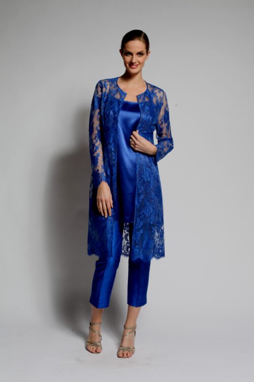 Magnifique tailleur manteau en dentelle de Calais LIPARI