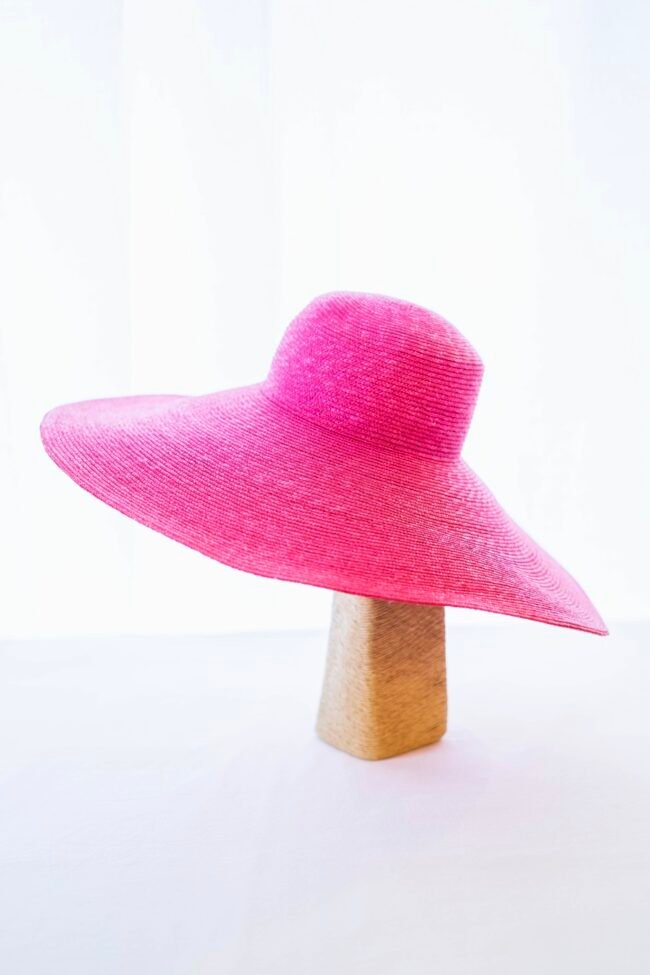 QE-CHA-CAP-309-MAGENTA-2-zoom