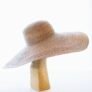 QE-CHA-CAP-NUDE-2-zoom