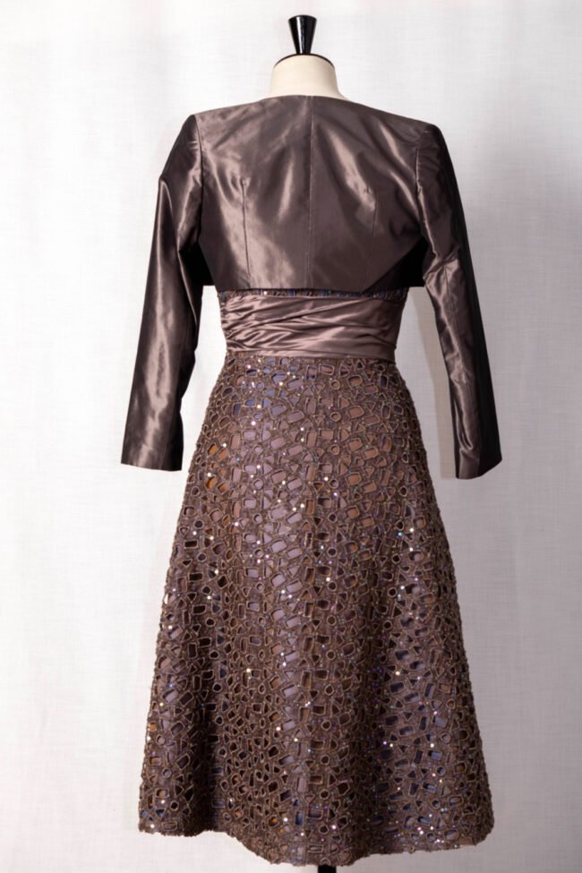 es-le-pro-robe-732-old-gold-38-jaina-precy-rainette06-zoom es-le-pro-robe-732-old-gold-38-jaina-precy-rainette06-zoom