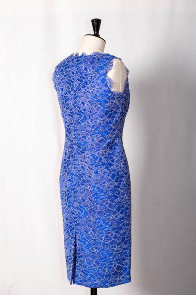 es-me-nora-caftan-40-bleu-majorelle07-zoom es-me-nora-caftan-40-bleu-majorelle07-zoom