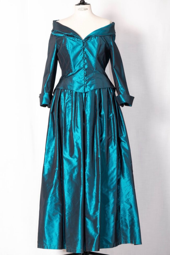 es-me-vox-esp-440-peacock-4002-zoom es-me-vox-esp-440-peacock-4002-zoom