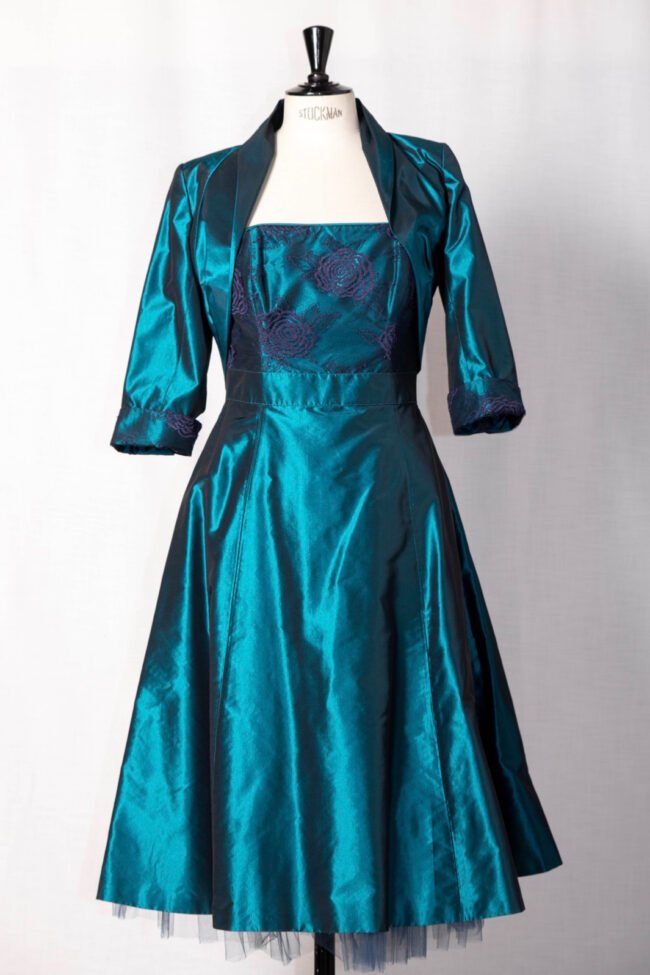 es-ne-sel-esk-440-peacock-4001-zoom es-ne-sel-esk-440-peacock-4001-zoom