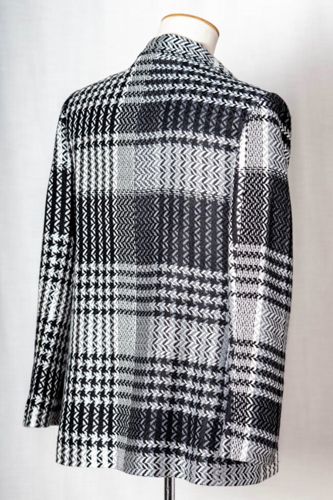 es-oe-lio-tiu-900-noir-4607-zoom es-oe-lio-tiu-900-noir-4607-zoom