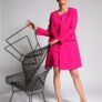 manteau-moderne-en-crepe-fushia-zoom