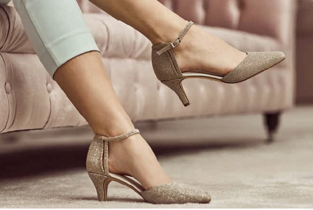 sarina-gold sarina-gold